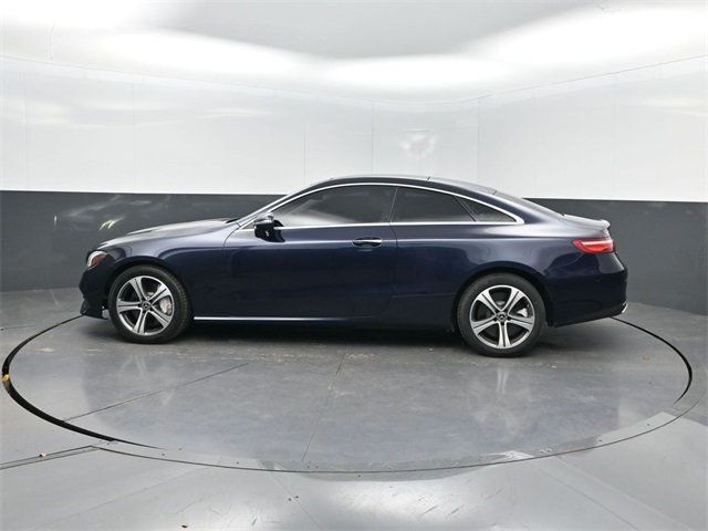 2018 Mercedes Benz E 400 4MATIC Coupe photo 2