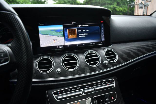 2018 Mercedes-Benz E-Class E 400 4MATIC Sedan - 23020916 - 27