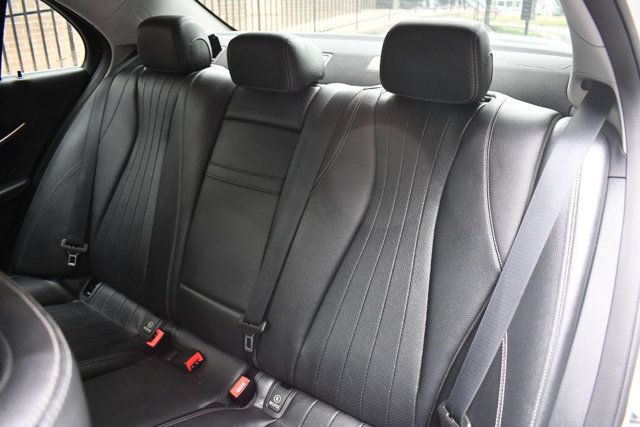 2018 Mercedes-Benz E-Class E 400 4MATIC Sedan - 23020916 - 40