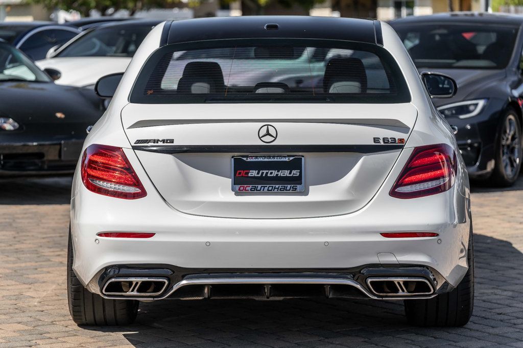 2018 Mercedes-Benz E-Class E63S W/ AMG PERFORMANCE EXHAUST - 22355707 - 9