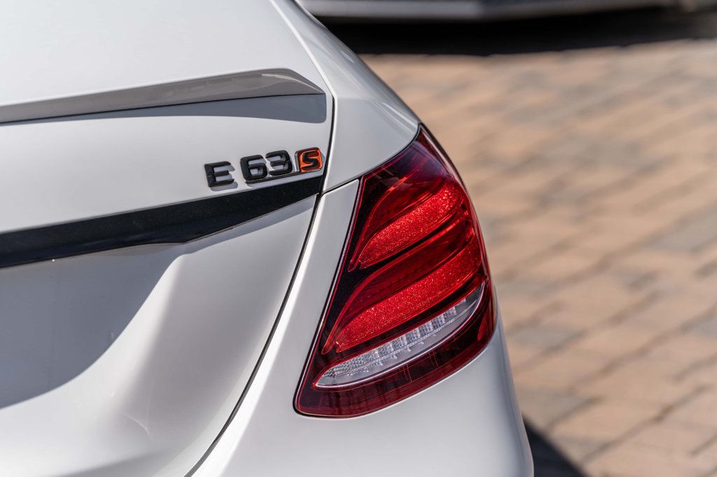 2018 Mercedes-Benz E-Class E63S W/ AMG PERFORMANCE EXHAUST - 22355707 - 10