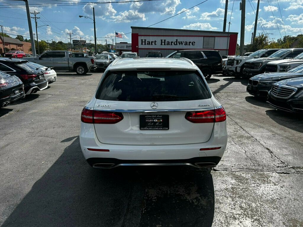 2018 Mercedes Benz E 4MATIC Sedan photo 4