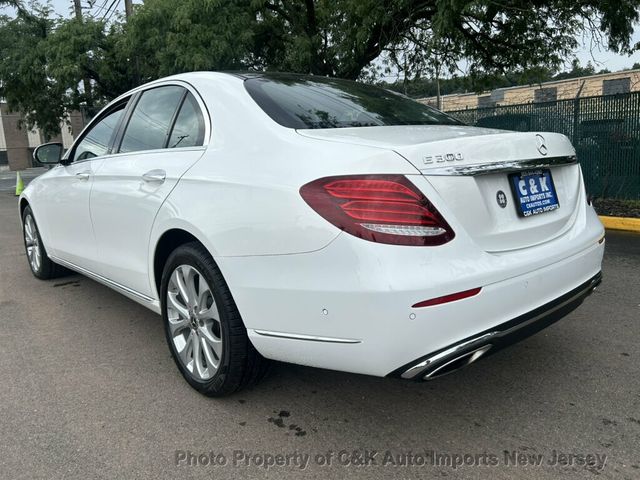 2018 Mercedes-Benz E-Class PANO ROOF!! LUXURY PKG!! HTD SEATS!! HTD STEERING WHEEL!! - 23055634 - 13