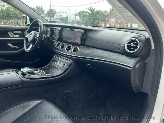 2018 Mercedes-Benz E-Class PANO ROOF!! LUXURY PKG!! HTD SEATS!! HTD STEERING WHEEL!! - 23055634 - 31