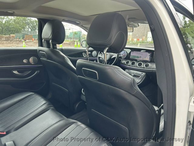 2018 Mercedes-Benz E-Class PANO ROOF!! LUXURY PKG!! HTD SEATS!! HTD STEERING WHEEL!! - 23055634 - 37