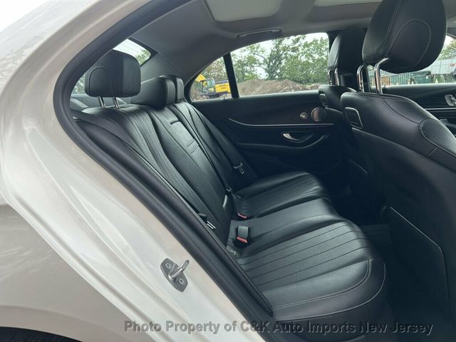 2018 Mercedes-Benz E-Class PANO ROOF!! LUXURY PKG!! HTD SEATS!! HTD STEERING WHEEL!! - 23055634 - 38