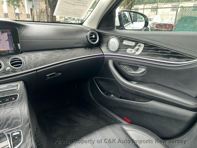 2018 Mercedes-Benz E-Class PANO ROOF!! LUXURY PKG!! HTD SEATS!! HTD STEERING WHEEL!! - 23055634 - 41