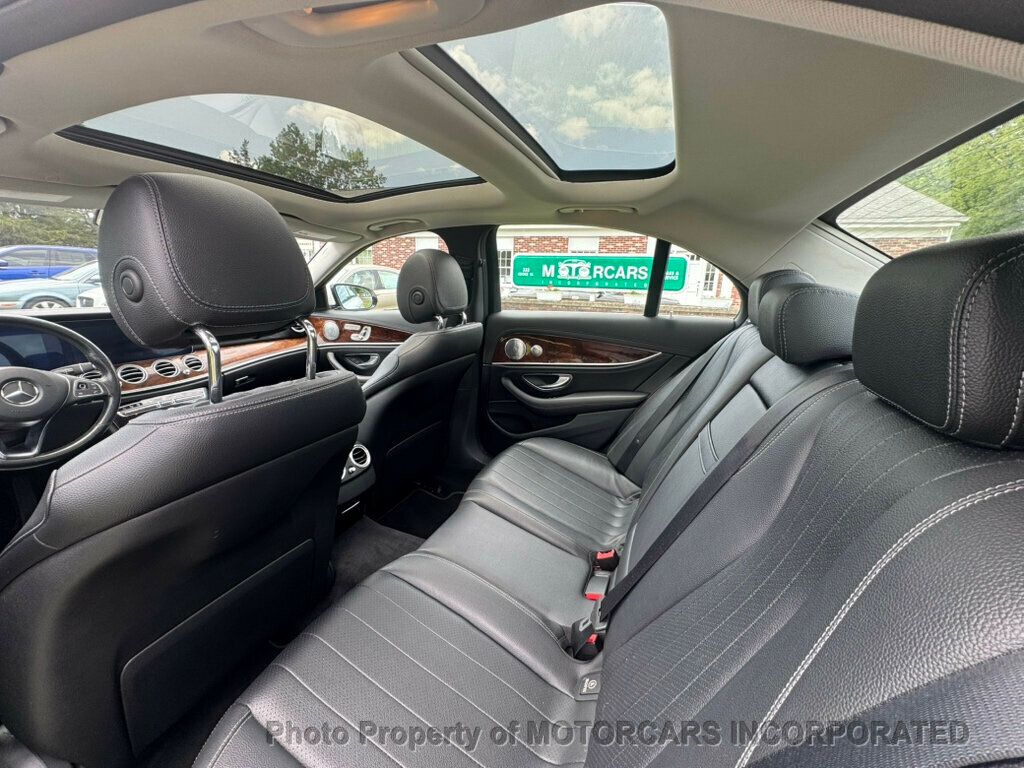 2018 Mercedes Benz E 300 4MATIC Sedan photo 13