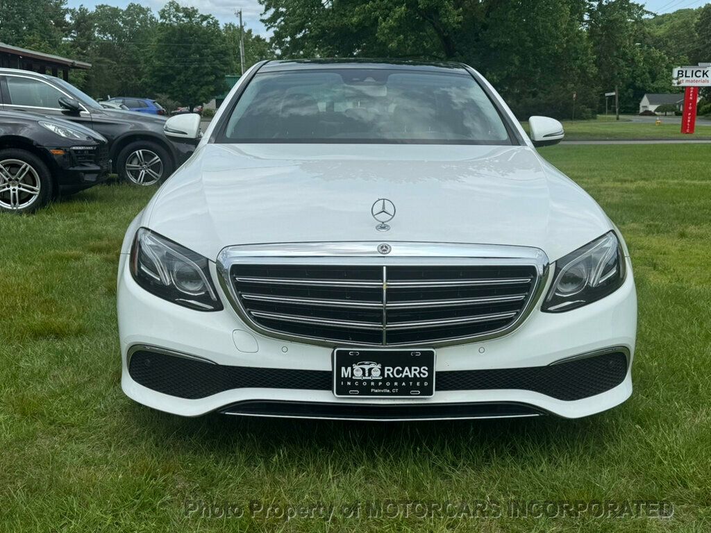 2018 Mercedes Benz E 300 4MATIC Sedan photo 2