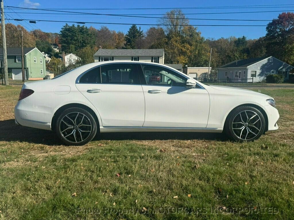 2018 Mercedes-Benz E-Class SUCH A NICE SUPER PLEASURABLE CAR TO DRIVE! NEWER AMG SPORT RIMS - 22861468 - 21