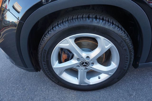 2018 Mercedes-Benz GLA AWD, PREMIUM PKG, ALLOY WHEELS, LEATHER INTERIOR - 23042236 - 11