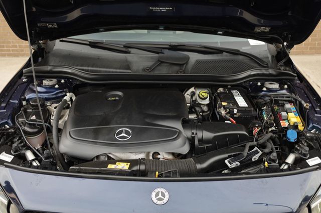 2018 Mercedes-Benz GLA GLA 250 - 23022805 - 9