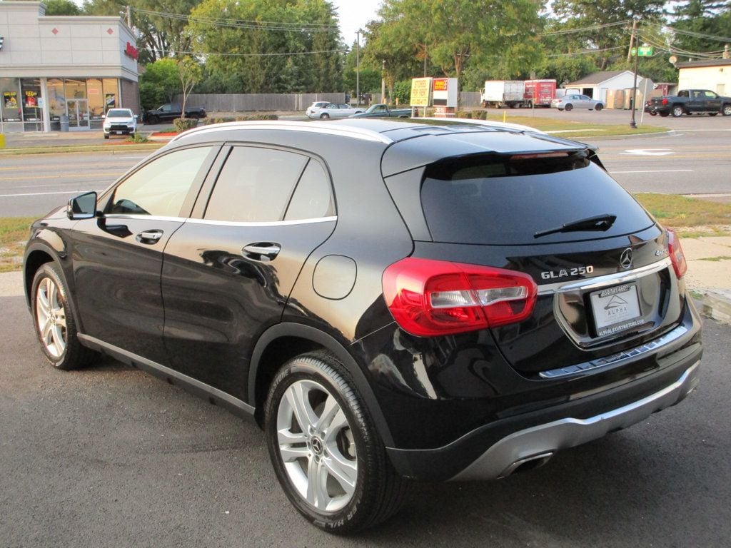 2018 Mercedes-Benz GLA GLA 250 4MATIC SUV - 22588865 - 9