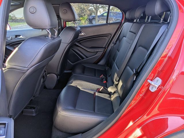 2018 Mercedes-Benz GLA GLA 250 4MATIC SUV - 22963412 - 13