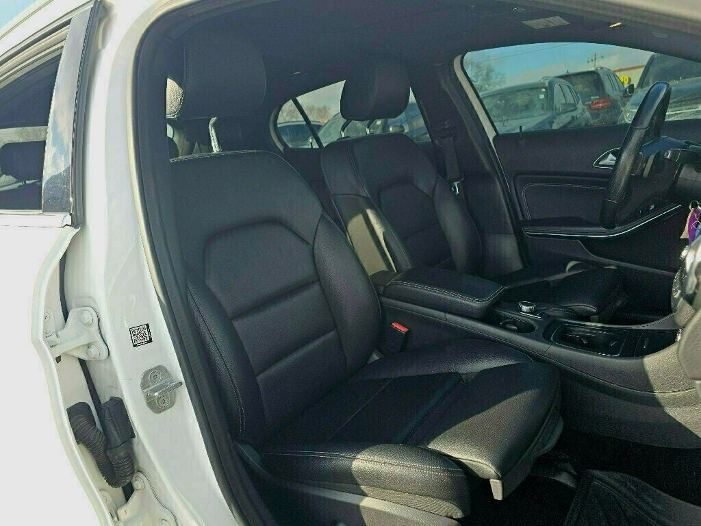 2018 Mercedes-Benz GLA GLA 250 4MATIC SUV - 22980379 - 13