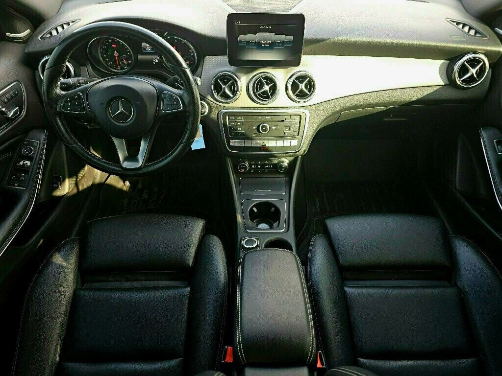 2018 Mercedes-Benz GLA GLA 250 4MATIC SUV - 22980379 - 1