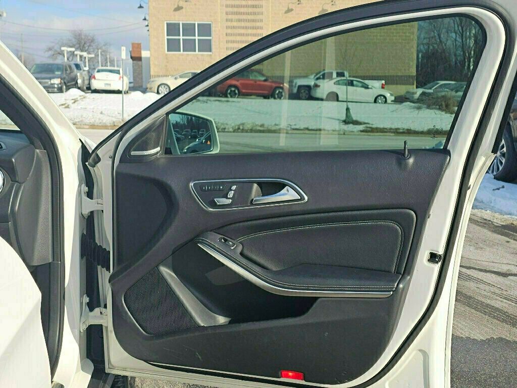 2018 Mercedes-Benz GLA GLA 250 4MATIC SUV - 22980379 - 20