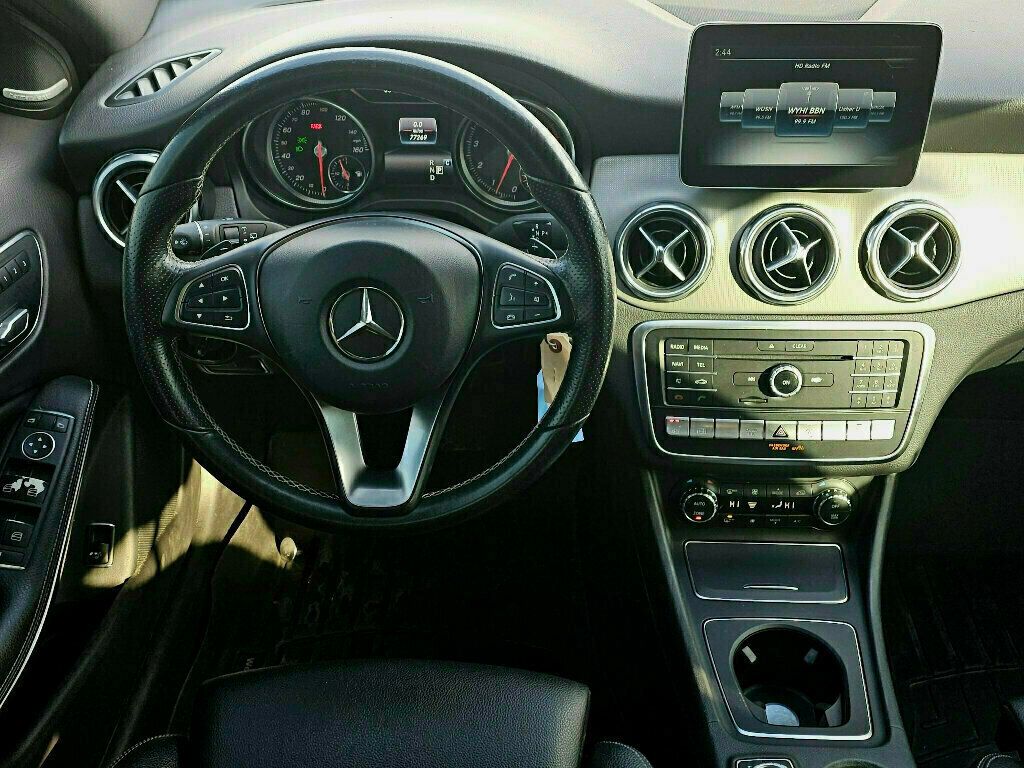 2018 Mercedes-Benz GLA GLA 250 4MATIC SUV - 22980379 - 21