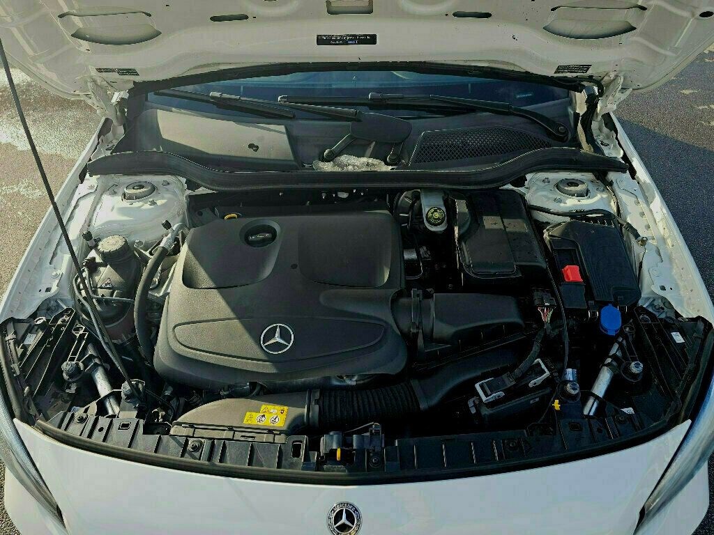 2018 Mercedes-Benz GLA GLA 250 4MATIC SUV - 22980379 - 35