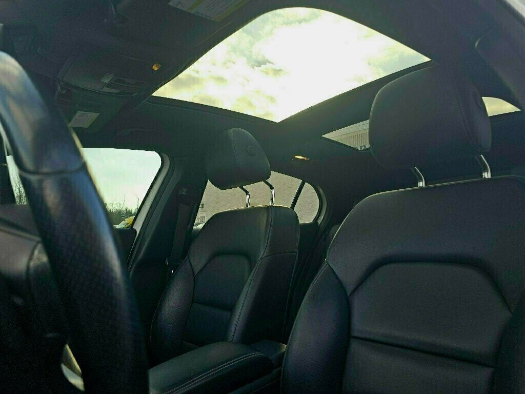 2018 Mercedes-Benz GLA GLA 250 4MATIC SUV - 22980379 - 4