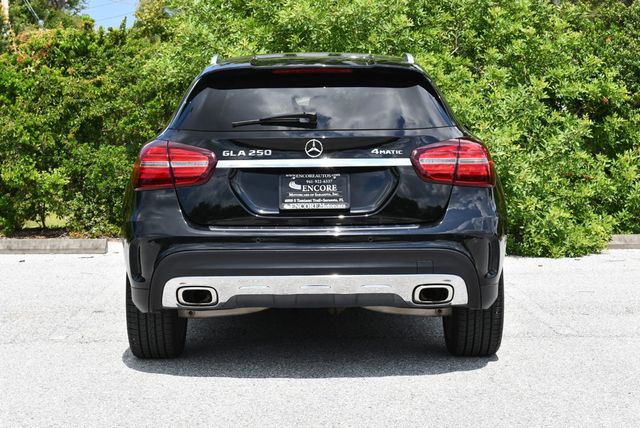 2018 Mercedes-Benz GLA GLA 250 4MATIC SUV W/Multimedia, Premium & AMG Line Exterior Pkg - 23065741 - 4