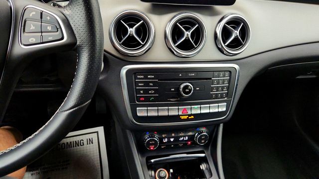 2018 Mercedes-Benz GLA GLA 250 4MATIC w/ Smartphone Integration & Heated Seats - 23039436 - 15
