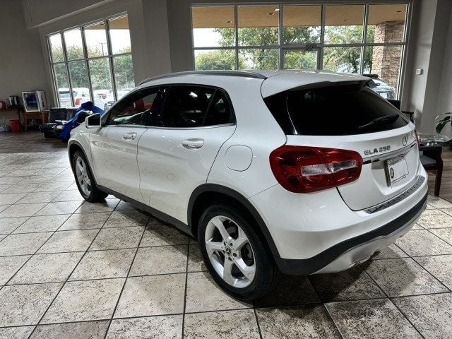 2018 Mercedes-Benz GLA GLA 250 SUV - 22633919 - 3