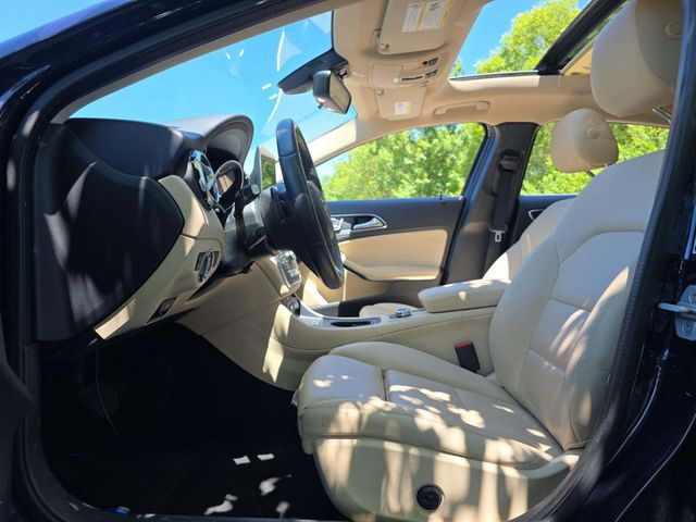 2018 Mercedes-Benz GLA GLA 250 SUV - 23036226 - 3