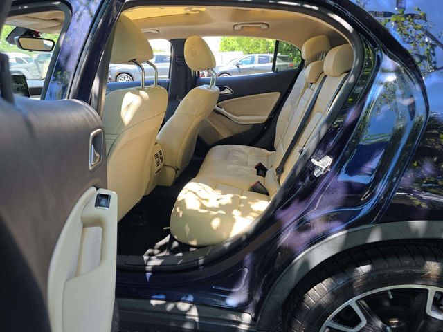 2018 Mercedes-Benz GLA GLA 250 SUV - 23036226 - 4