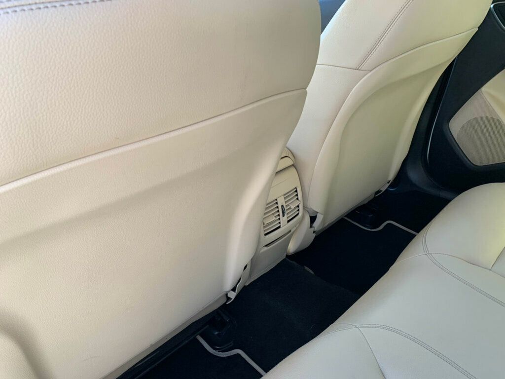 2018 Mercedes-Benz GLA GLA 250 SUV - 22999660 - 25