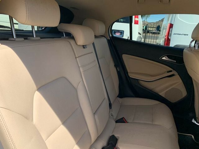 2018 Mercedes-Benz GLA GLA 250 SUV - 22999660 - 31