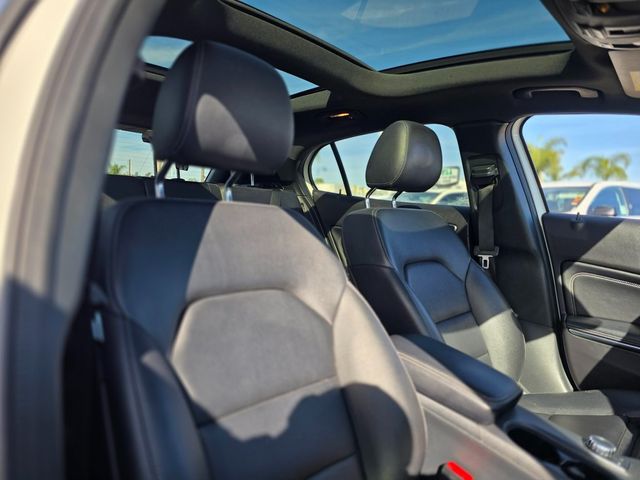 2018 Mercedes-Benz GLA GLA 250 SUV - 22973685 - 9