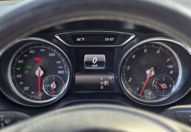 2018 Mercedes-Benz GLA GLA 250 SUV - 22973685 - 25