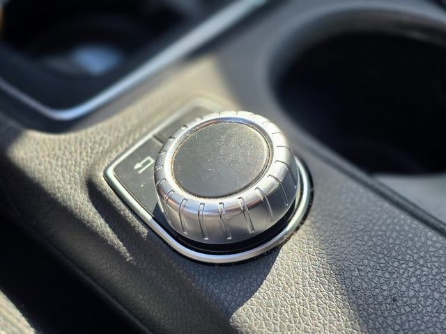 2018 Mercedes-Benz GLA GLA 250 SUV - 22973685 - 34