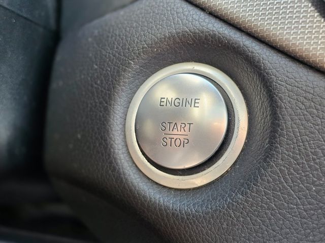 2018 Mercedes-Benz GLA GLA 250 SUV - 22973685 - 38