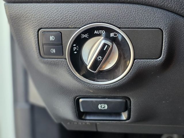 2018 Mercedes-Benz GLA GLA 250 SUV - 22973685 - 41