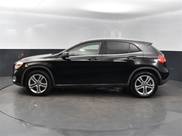 2018 Mercedes Benz GLA 250 photo 2