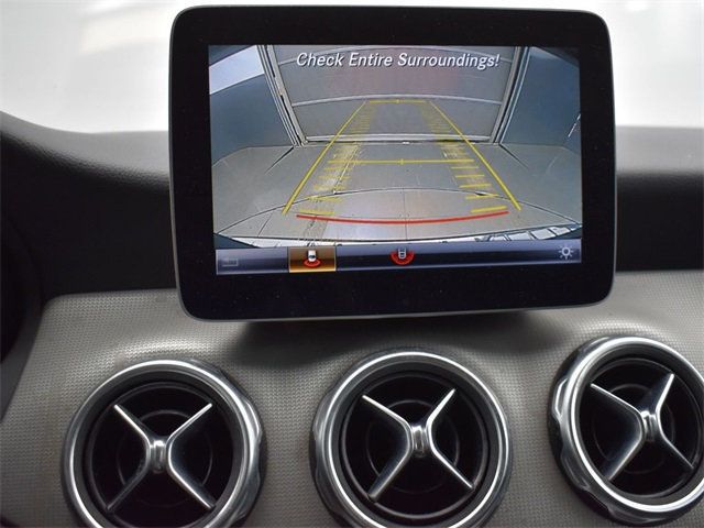 2018 Mercedes Benz GLA 250 photo 20