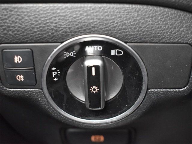 2018 Mercedes Benz GLA 250 photo 22
