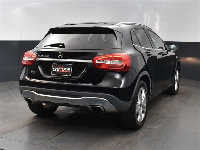 2018 Mercedes Benz GLA 250 photo 28