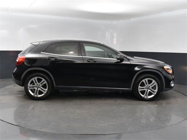 2018 Mercedes Benz GLA 250 photo 29