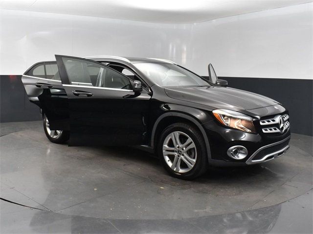 2018 Mercedes Benz GLA 250 photo 34