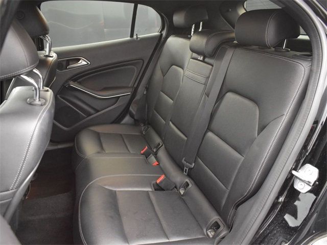 2018 Mercedes Benz GLA 250 photo 6