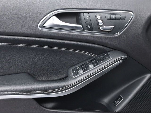 2018 Mercedes-Benz GLA GLA 250 SUV - 22980907 - 10