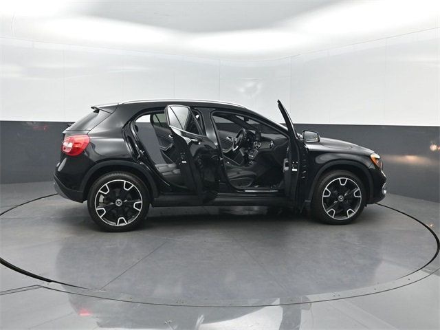 2018 Mercedes-Benz GLA GLA 250 SUV - 22980907 - 41