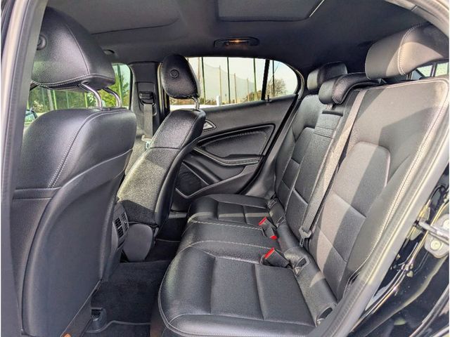 2018 Mercedes-Benz GLA GLA 250 SUV - 22949704 - 16