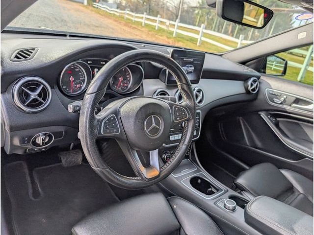 2018 Mercedes-Benz GLA GLA 250 SUV - 22949704 - 17