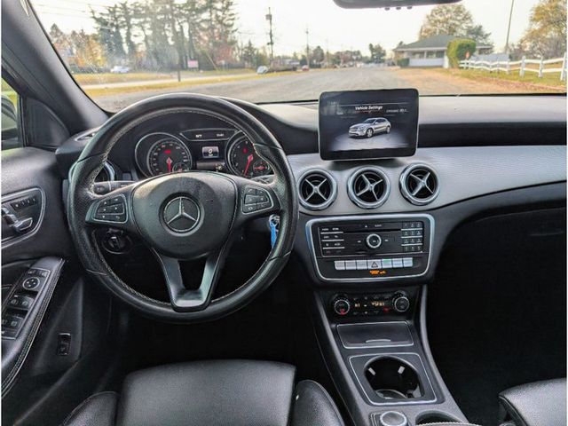 2018 Mercedes-Benz GLA GLA 250 SUV - 22949704 - 23