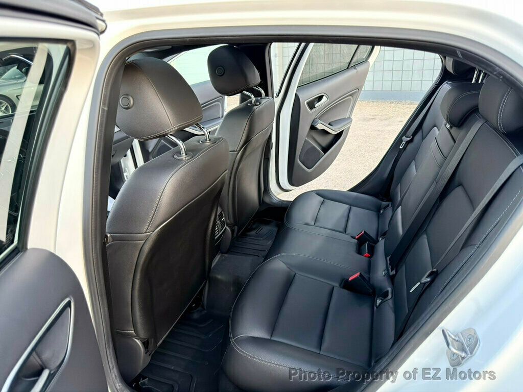 2018 Mercedes-Benz GLA ONE OWNER! 52972 KMS! CERTIFIED! - 23012311 - 16