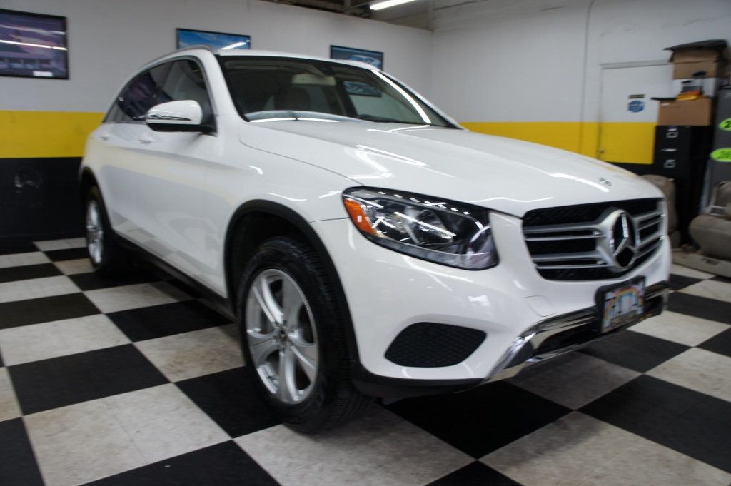 2018 Mercedes-Benz GLC 1-Owner, CARFAX Certified! Android Auto Apple CarPlay! - 22942288 - 11